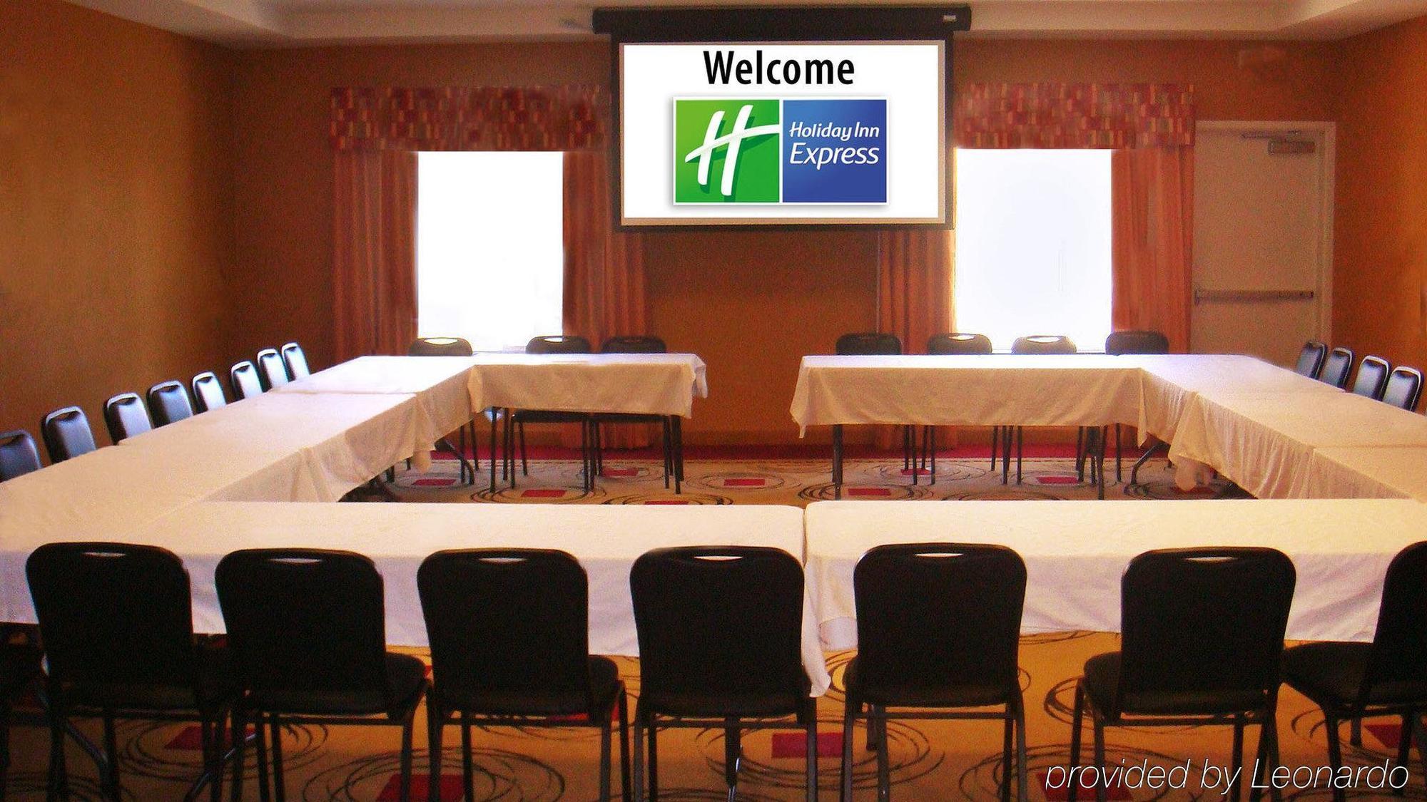 Holiday Inn Express Hotel & Suites Minden By Ihg Einrichtungen foto